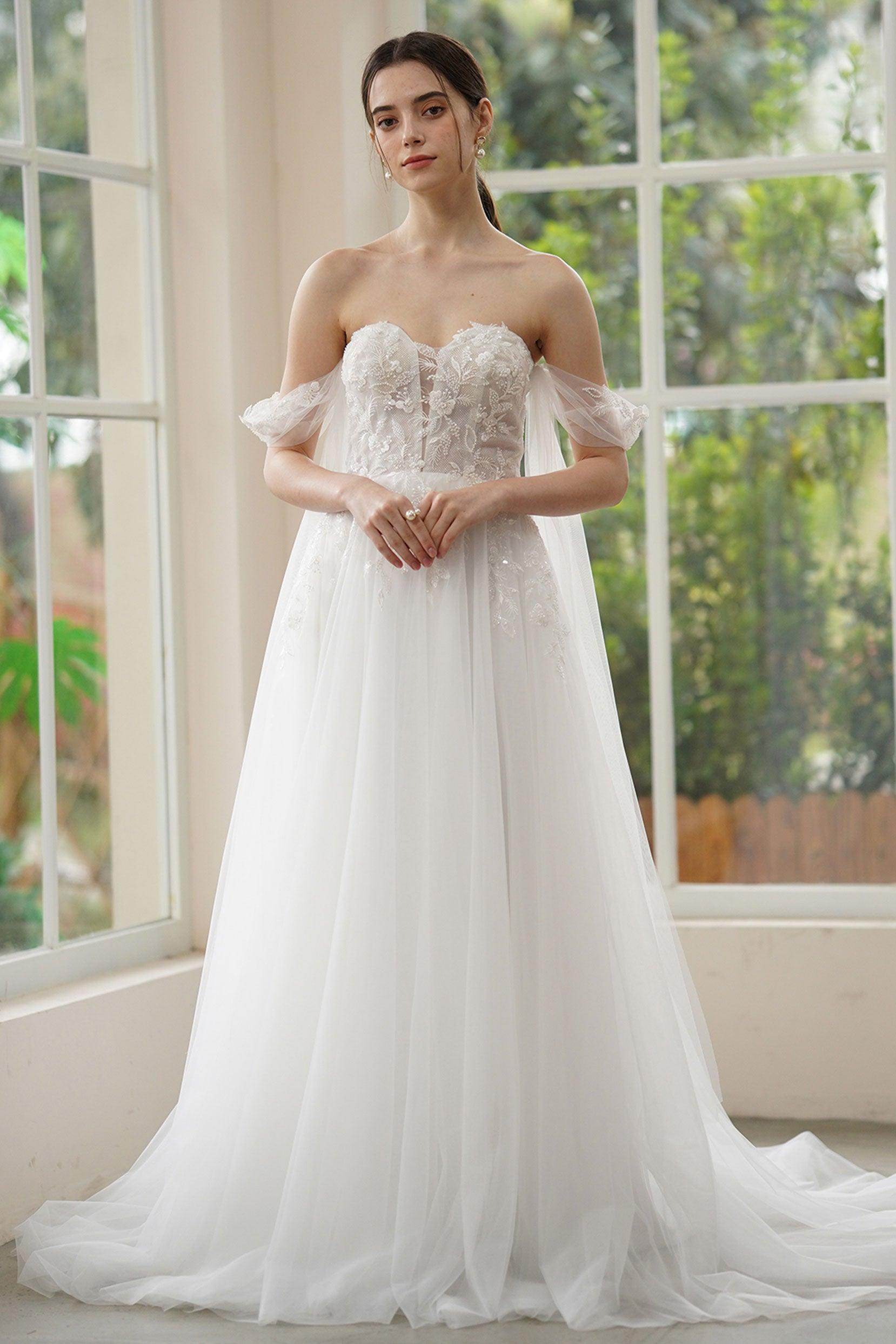 A-Line Sweep-Brush Train Lace Tulle Wedding Dress CW3313 - COCOMELODY